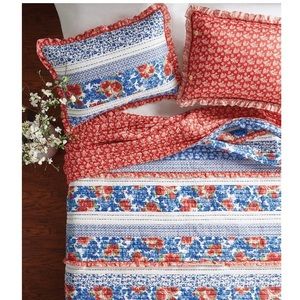 Pioneer Woman Heritage Floral Full/Queen Quilt and SHAMS NWT